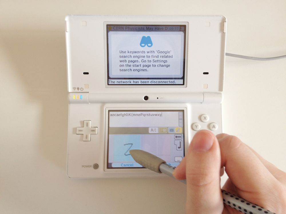 Photo of the DSi's handwriting feature